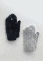Angora gloves